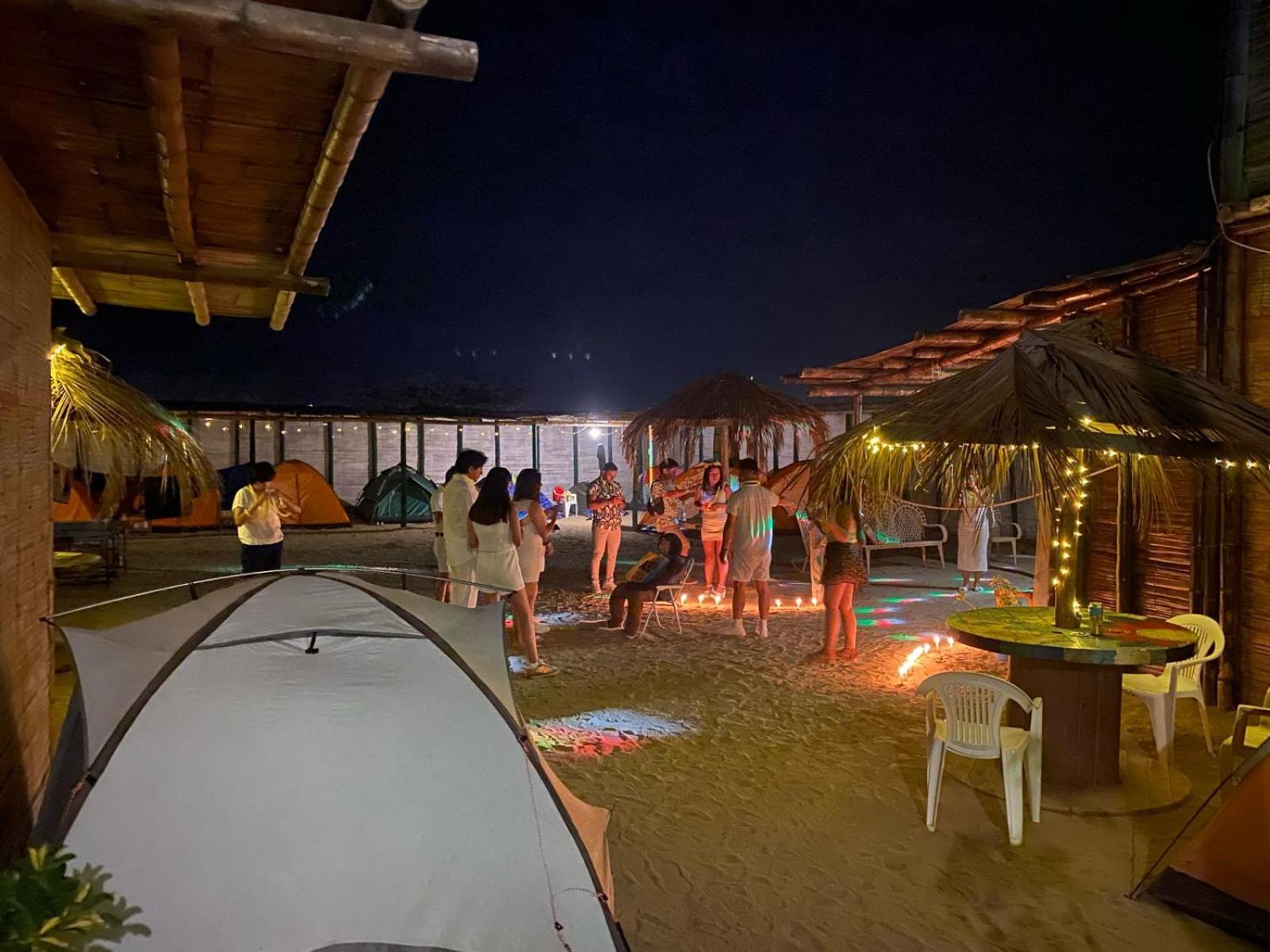 Pepon Surf Camp Hotel Máncora Exterior foto